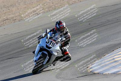 media/Jan-08-2022-SoCal Trackdays (Sat) [[1ec2777125]]/Turn 10 (2pm)/